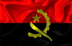 Angola e EUA assinam acordo para levar internet ao meio rural